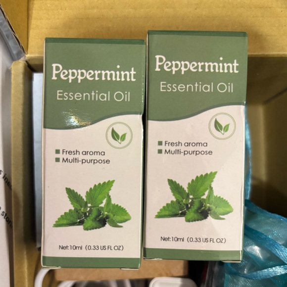 Oil defuser set! New in the box. - Picture 3 of 5